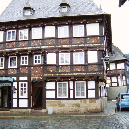 Altstadthotel Zur Boerse Goslar Bagian luar foto